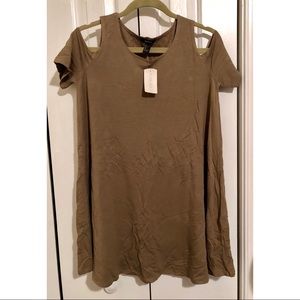 Forever 21 Off the Shoulder Swing Dress NWT